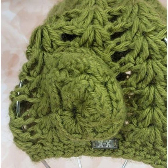 Krochet Kids Handmade‎ Green Beanie Style Cap Hat - Picture 2 of 10